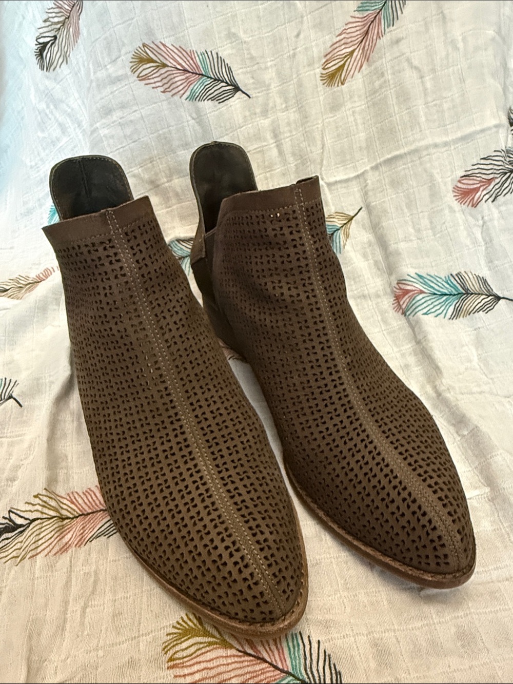 Vince Camuto Brown Perforated Slip-On Ankle Booties 9.5m